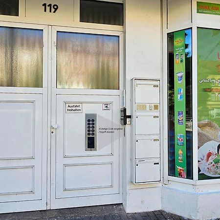 Schoene Ferienwohnung 78M2, 3 Schlafzimmer, 2 Baeder, Zentrumnah, 1Og Erfurt Exterior photo